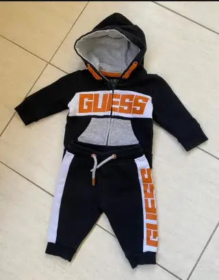 GUESS tepláková súprava s kapucňou 🧡