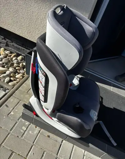 Detsku autosedacku