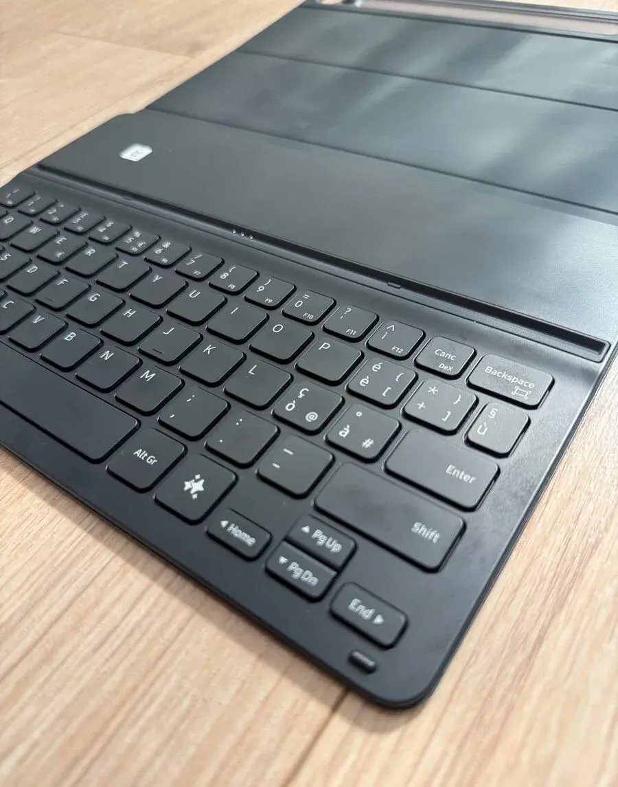 Samsung Book cover keyboard slim