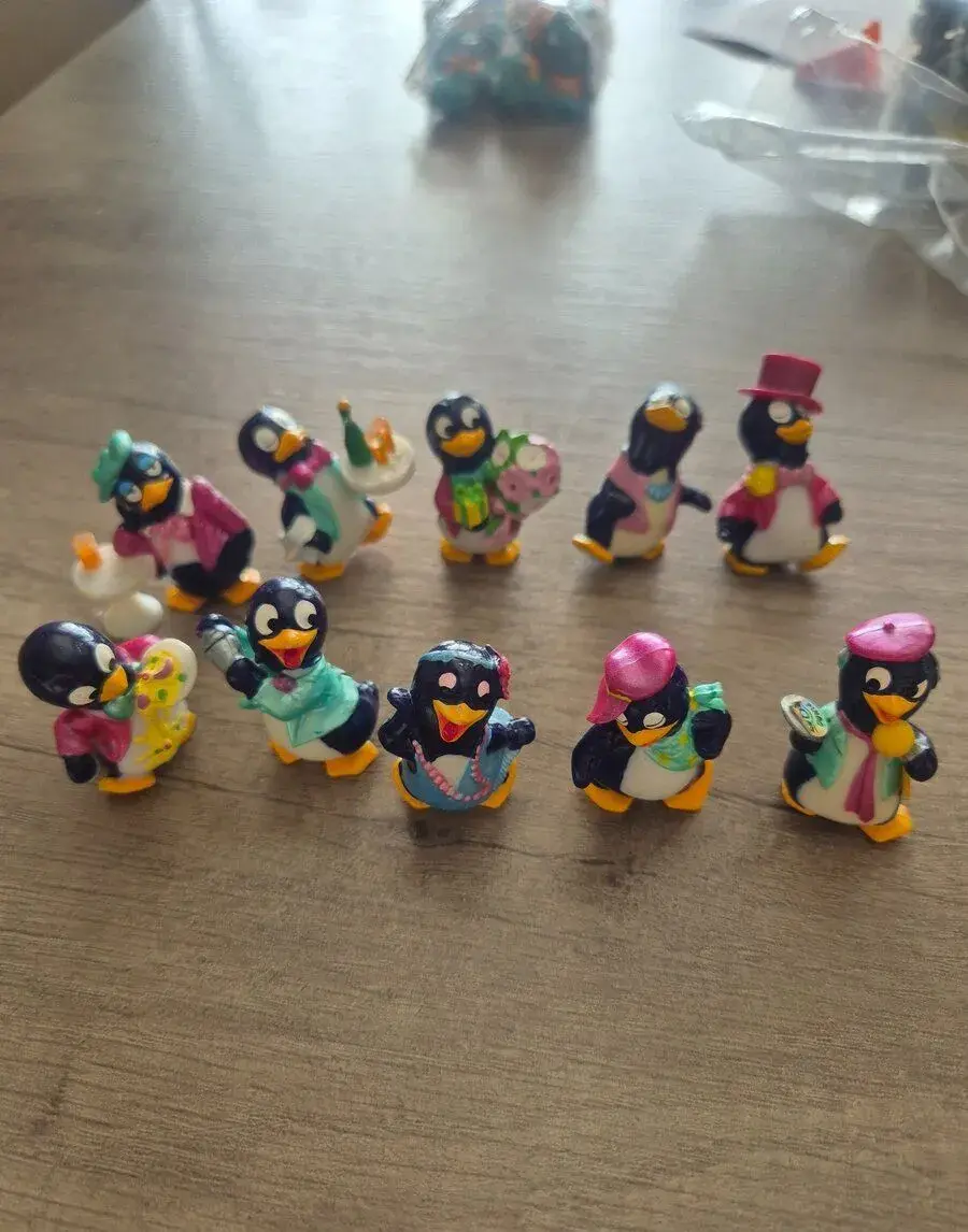 Kinder figurky - pingo párty