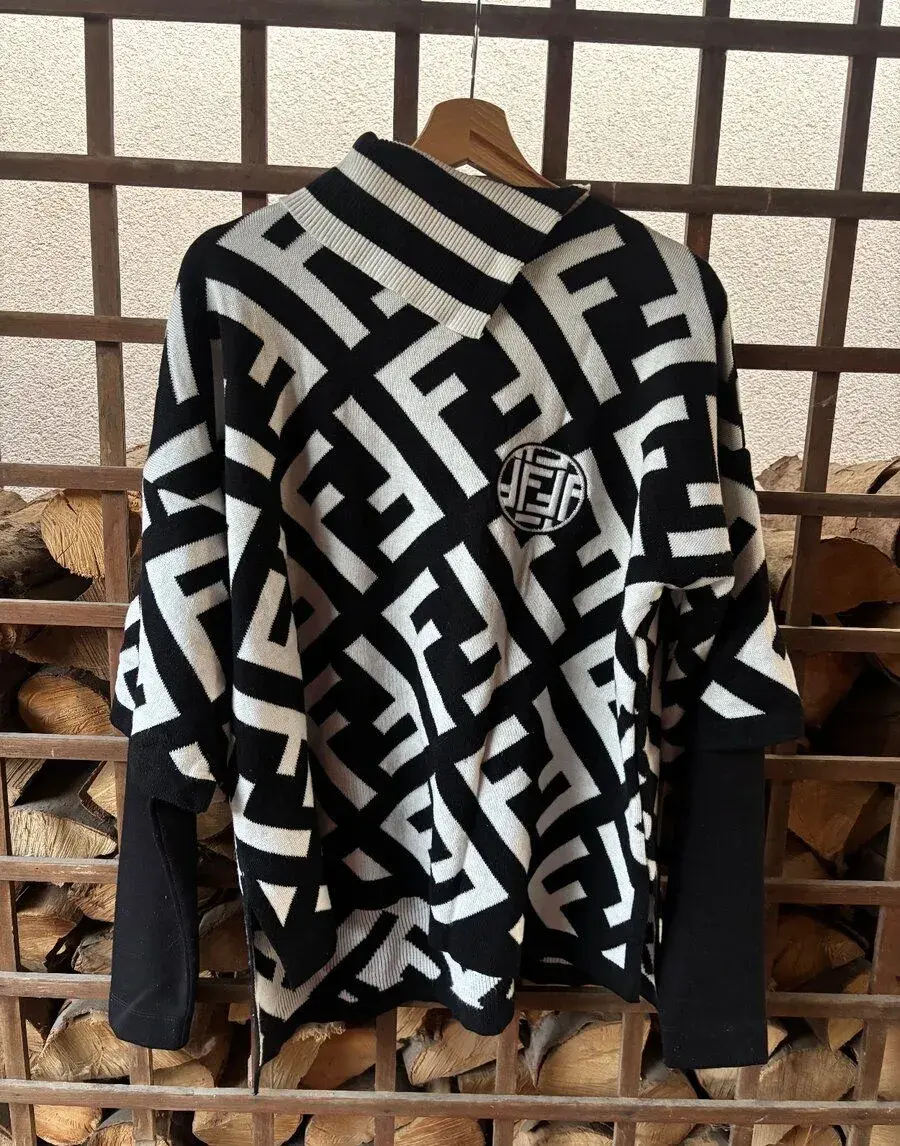 Šaty, pulóver, rolák, tričko - Gucci, Fendi