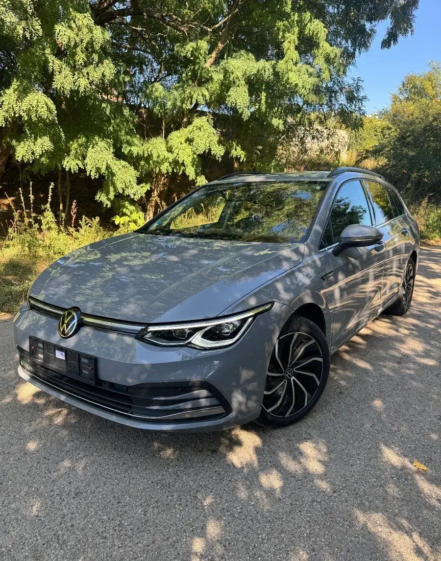 Volkswagen Golf – 2023, 90 000 km