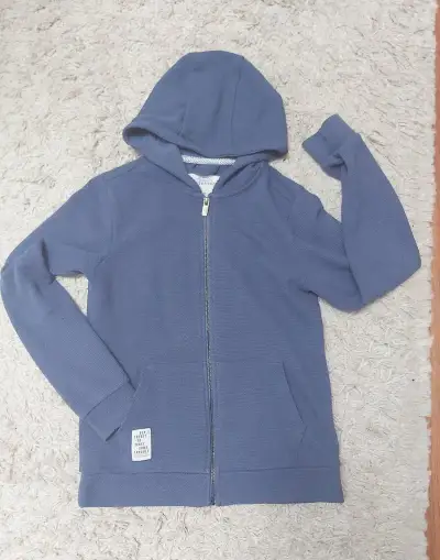 RESERVED mikina vel 152 modra