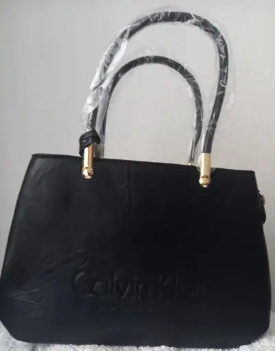 kabelka calvin klein