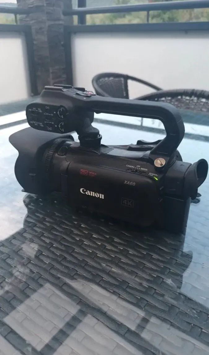 Canon XA 60 4k