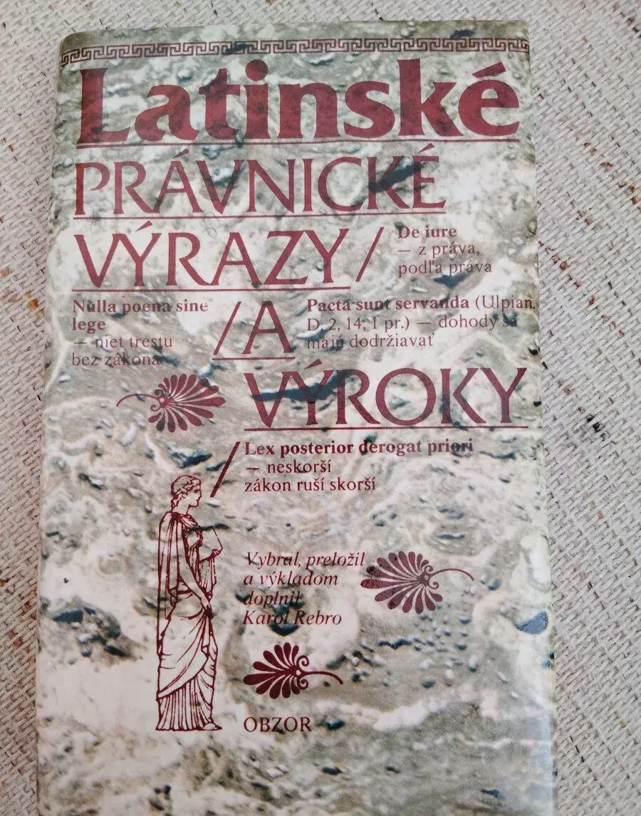 Latinské výrazy a slovníky
