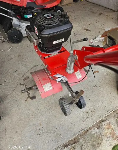 Kultivátor,rotovátor KF s motorom B&S 190cm