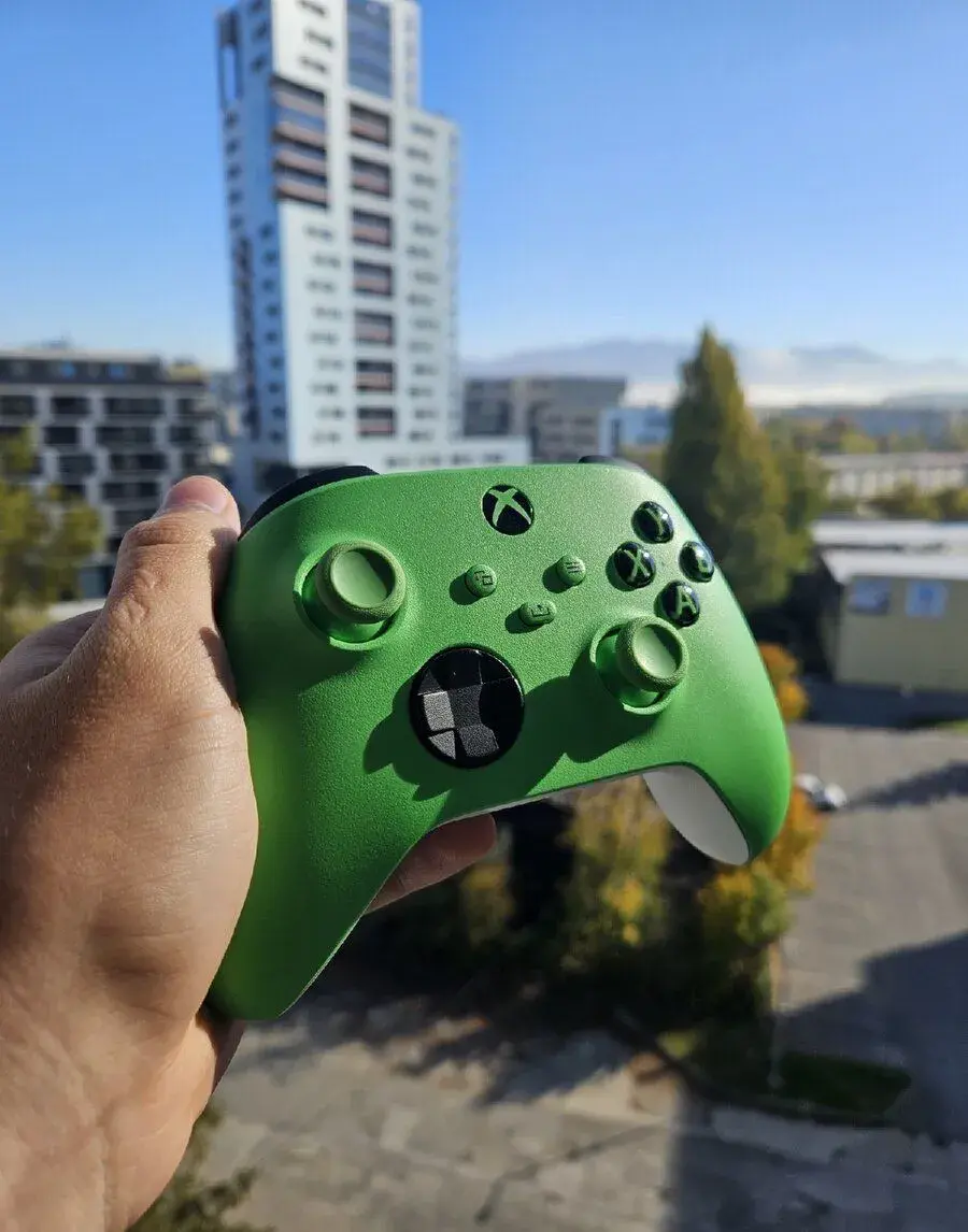 Xbox Wireless Controller – zelený