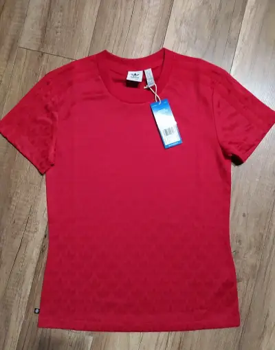 Adidas tričko