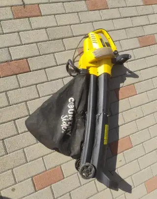 Vysávač lístia