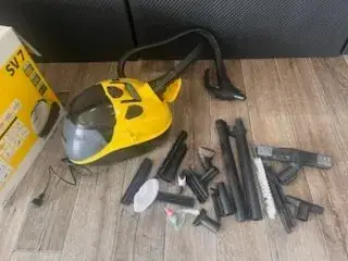 Kärcher SV 7 parný čistič
