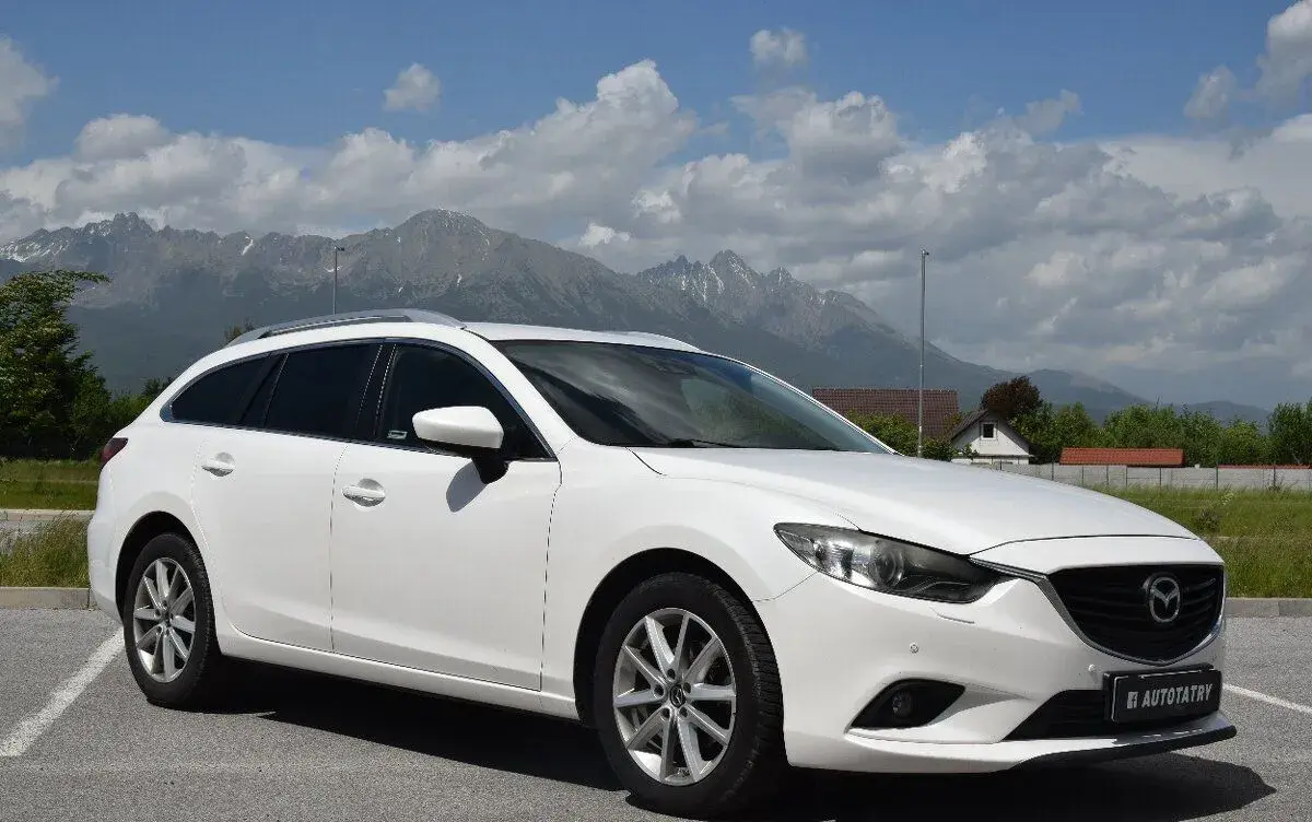 Mazda – 2015, 263 373 km