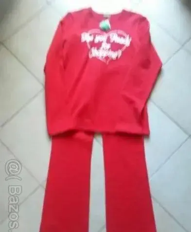 Nova teplakova suprava Benetton 152/158
