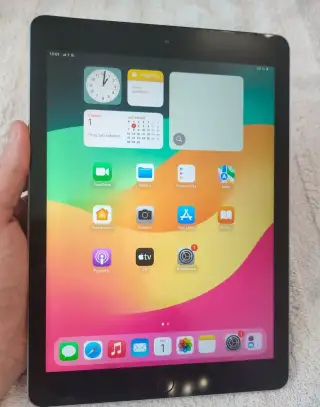 Apple iPad 6 Wi-Fi + Cellular 32GB