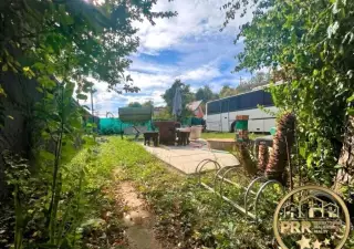 Záhradka 313 m² s murovanou podpivničenou chatkou+ELEKTRINA+