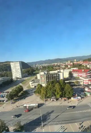 Zvýhodnený krátkodobý prenájom 2-izbový byt s balkónom