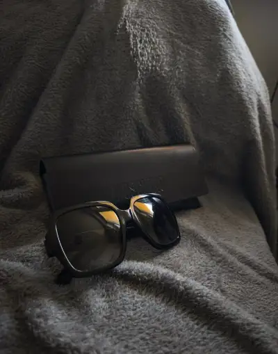 MOSCHINO slnečné okuliare – MOS127/S