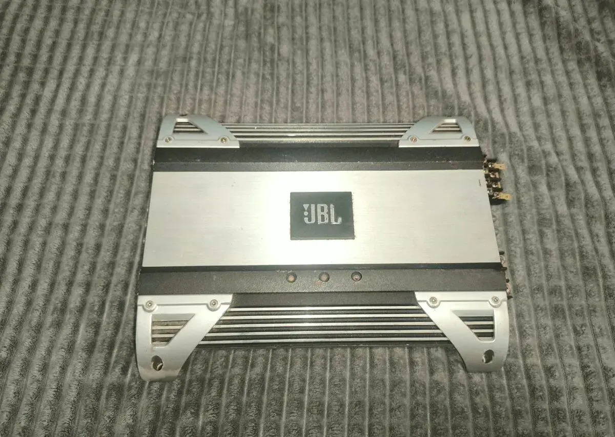 Zosilňovač JBL CS60.4