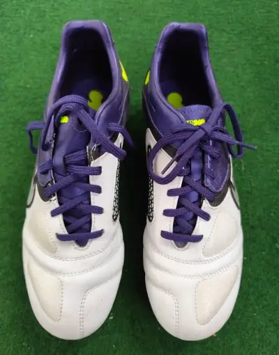 Nike CTR360 Libretto II SG