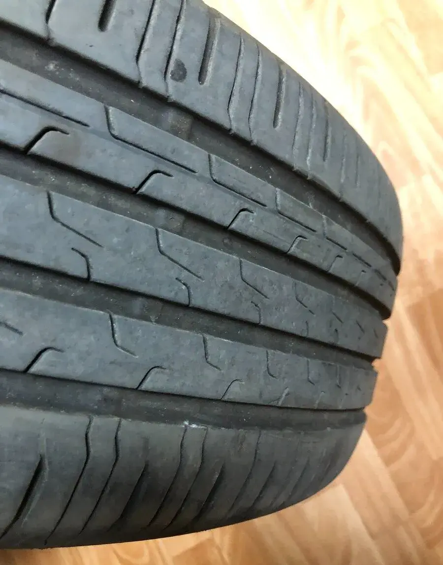 Letné Continental EcoContact 6, 215/60 R17 96H – 4 ks