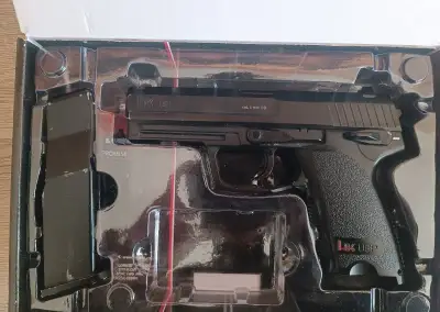Airsoft pištoľ CO2 Umarex H&K USP (Non-Blowback)