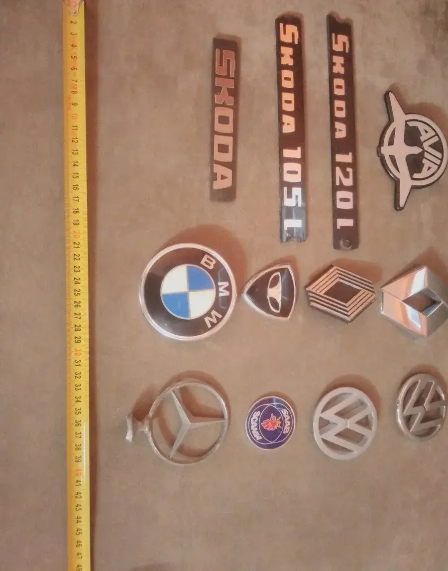 Logo - znak na auto