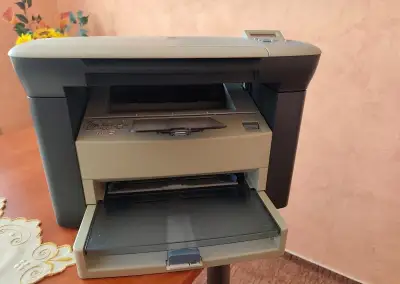 Tlačiaren Hp laser jet M1005 MFP