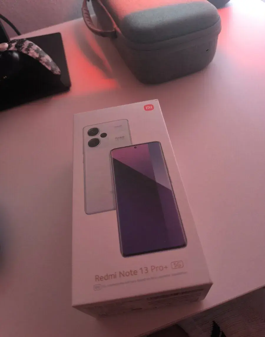 Redmi Note 13 pro + 512GB