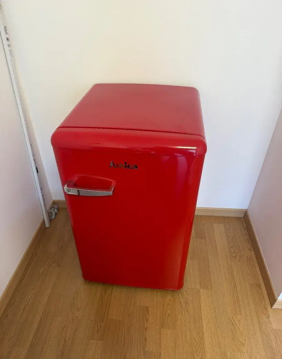 Retro chladnička AMICA VT 862 AR
