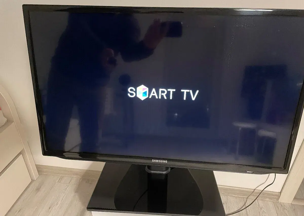 Televízor Samsung.