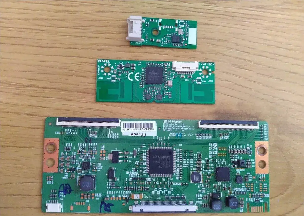 JVC TV diely – 17BT02, 17WFM07, T-CON 6870C-0769A