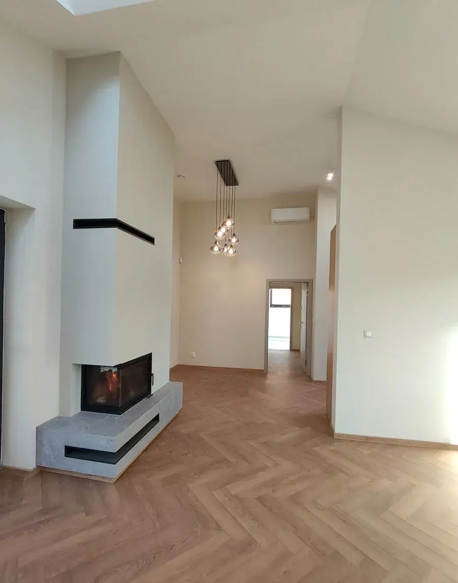 Luxusný 4-izbový dom, novostavba na prenájom. 12 km od Košíc