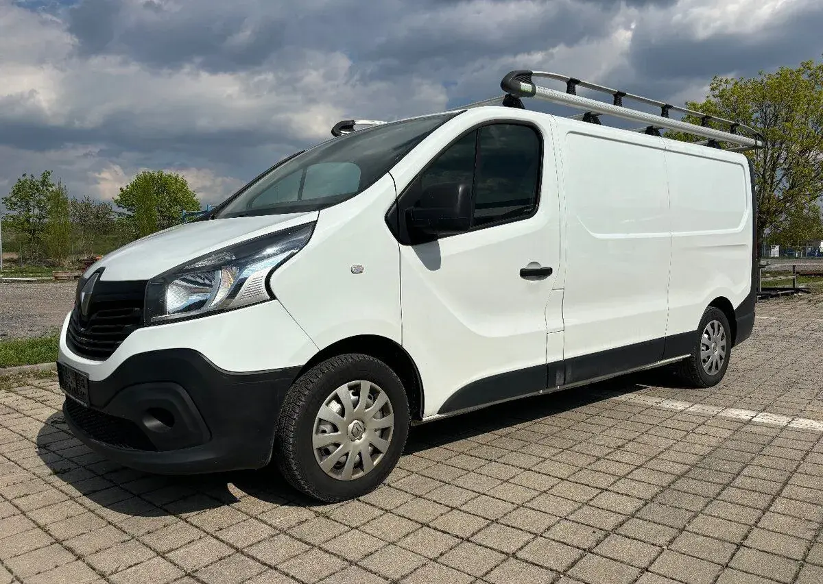 Renault Trafic – 2018, 214 000 km