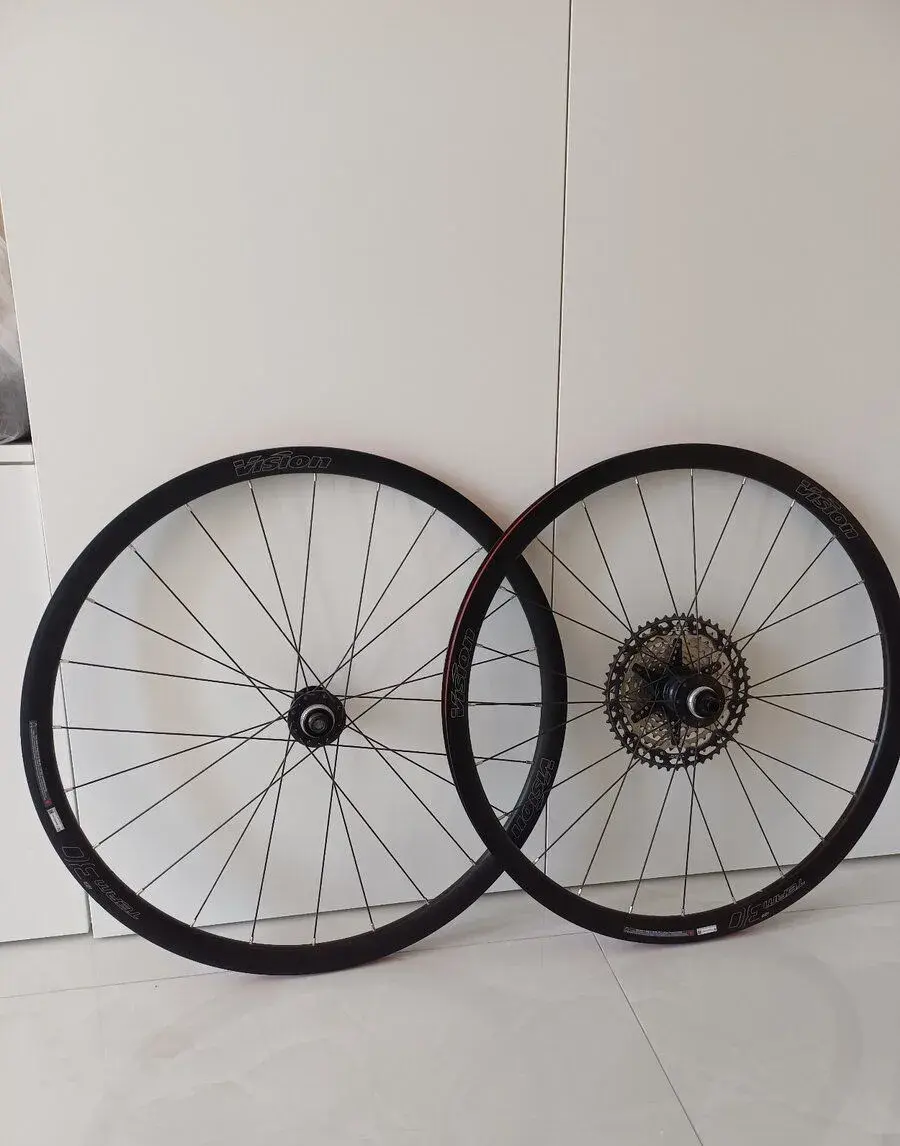 Vison Team 30 AGX i23