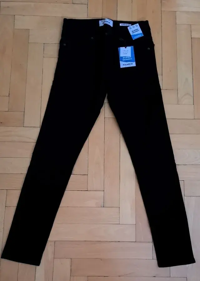 Džínsy PULL&BEAR nové