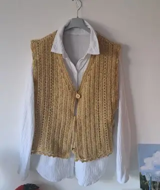 Handmade háčkovaná vesta