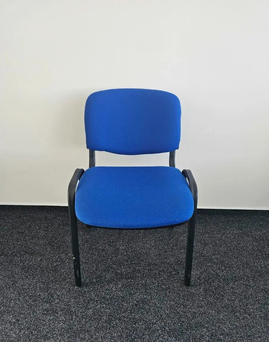 Výpredaj kancelárskeho nábytku