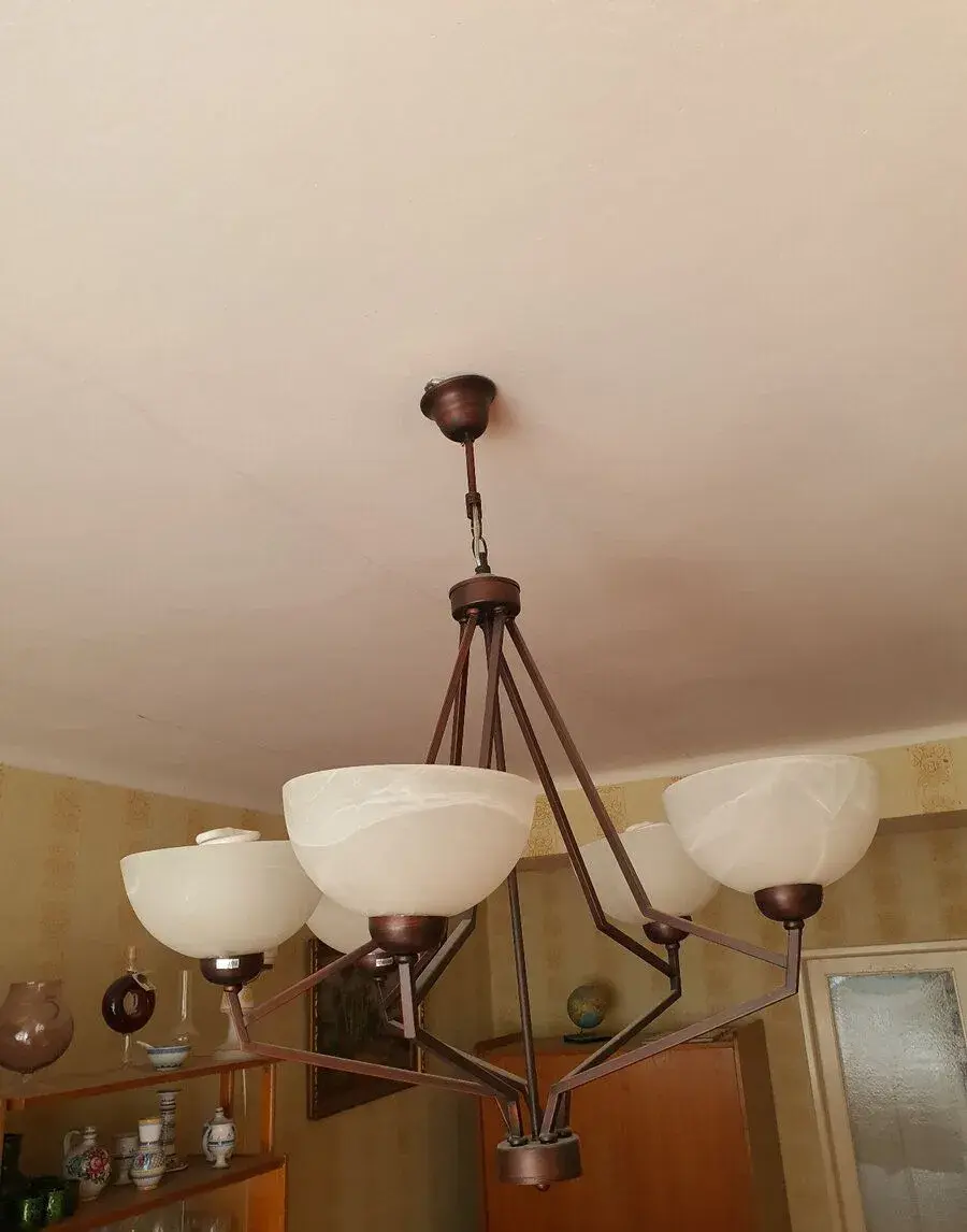 Stropový luster