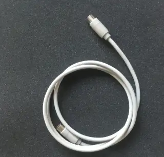 tesla kabel 5kolik 5din 5polovy