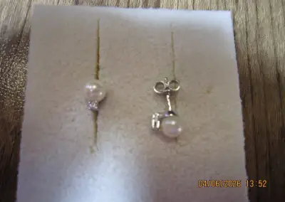 Náušnice s perličkou + diamanty