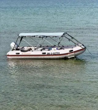 ​Čln Kolibri KM-450DSL + motor Honda BF20