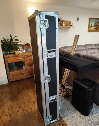 Pevný kufor na klávesy Hardcase