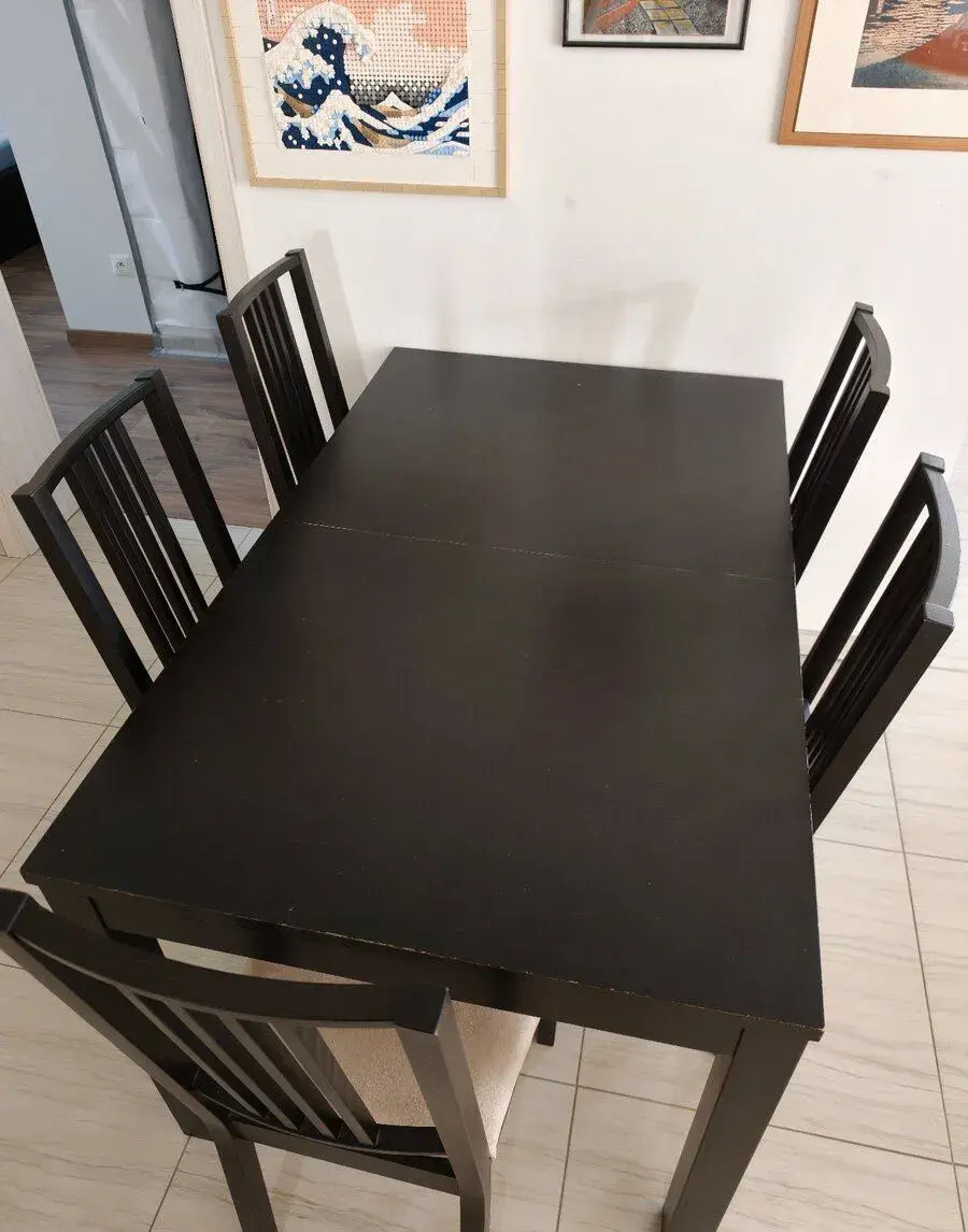 Jedálenský set IKEA – rozkladací stôl BJURSTA + 6× stolička