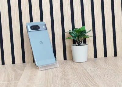 Google Pixel 8 256GB Hazel | záruka 1 rok
