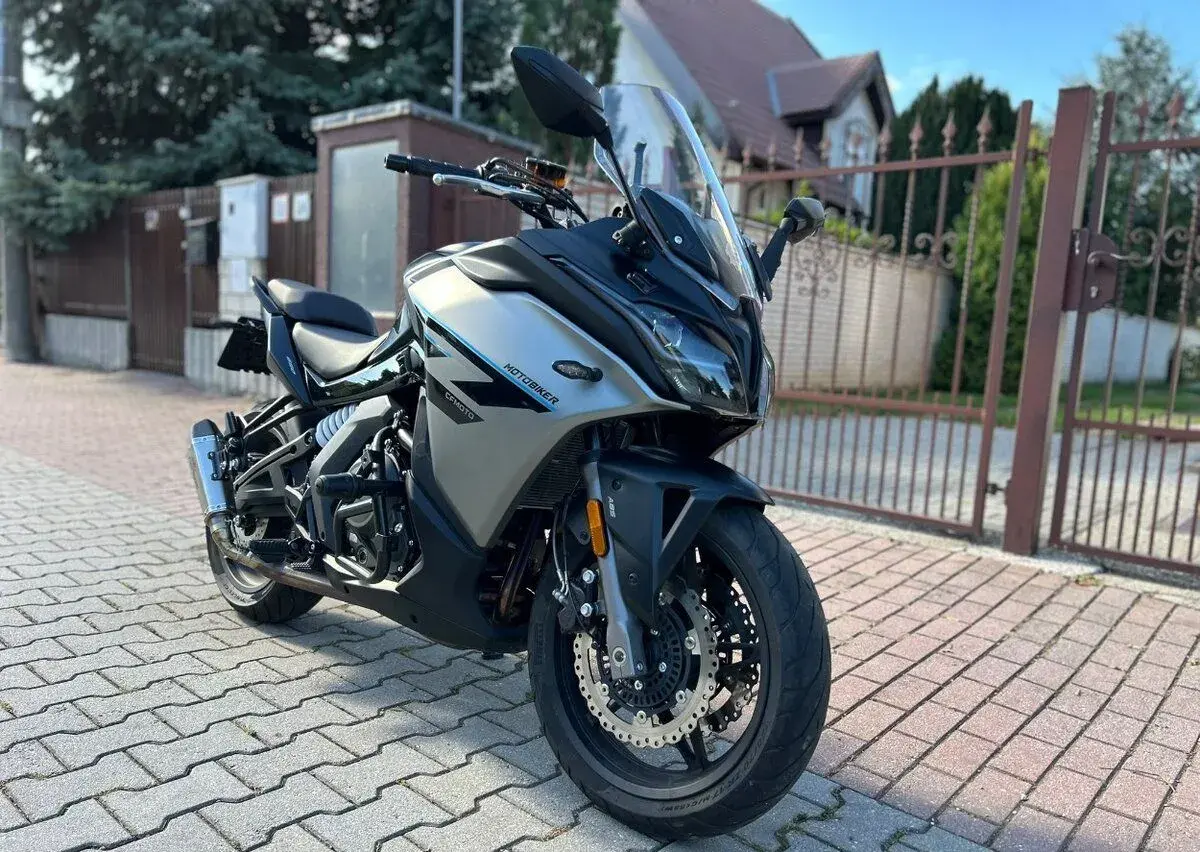 CFMoto 650GT