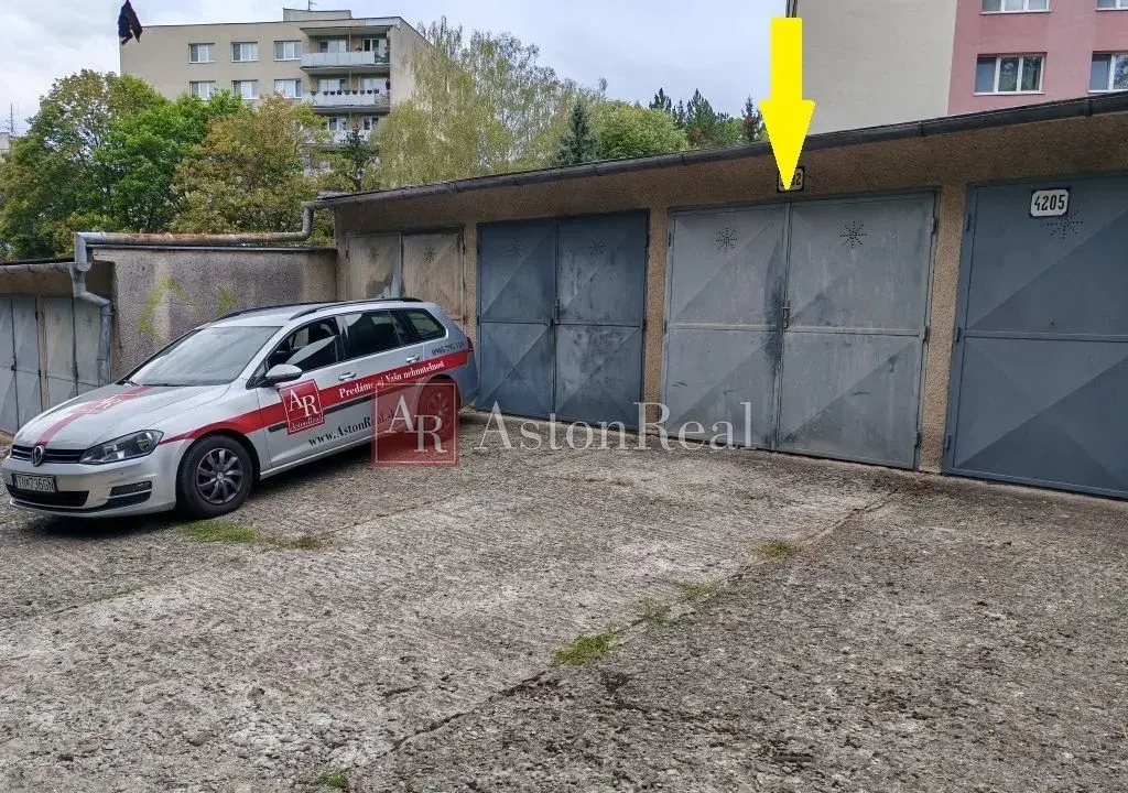 IBA U Garáž, 17m2, Partizánska ul. Trenčín