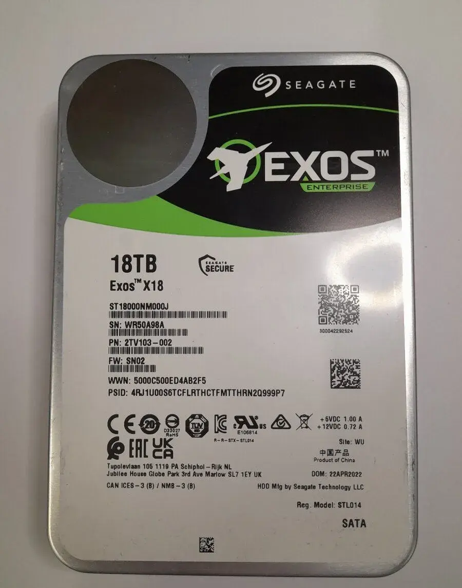 Seagate Exos X18 18TB enterprise (ST18000NM000J) – SMART OK
