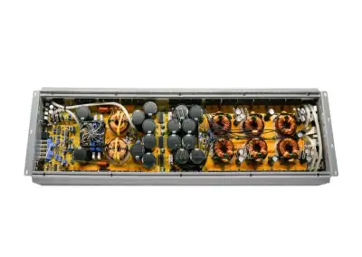 Špičkový zos. 8000W RMS + subw. 7000W RMS