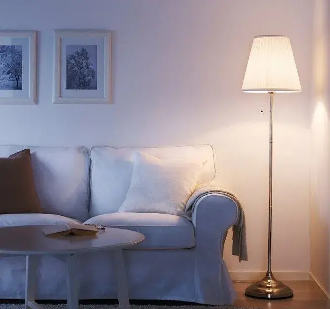Ikea ÅRSTID Stojacia lampa