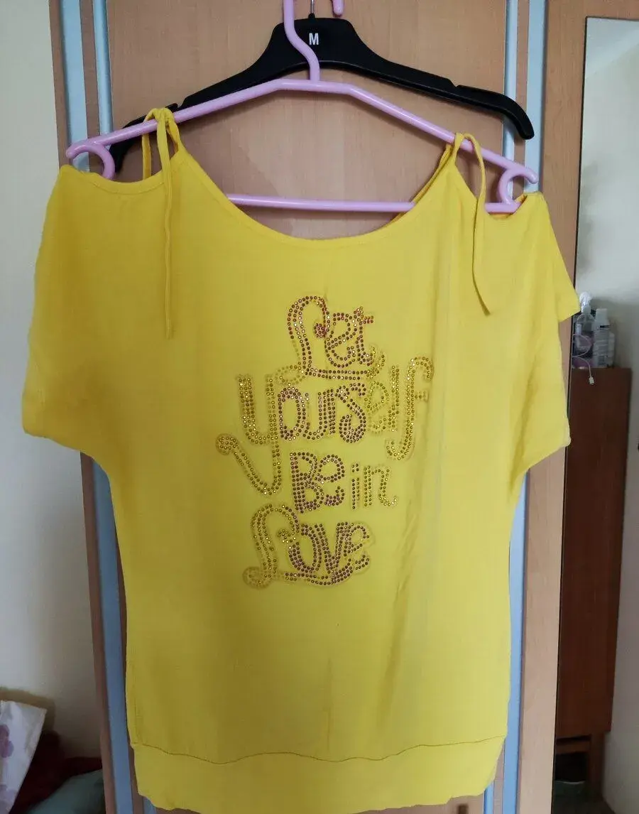 Dámske letné tričko žlté elegantné